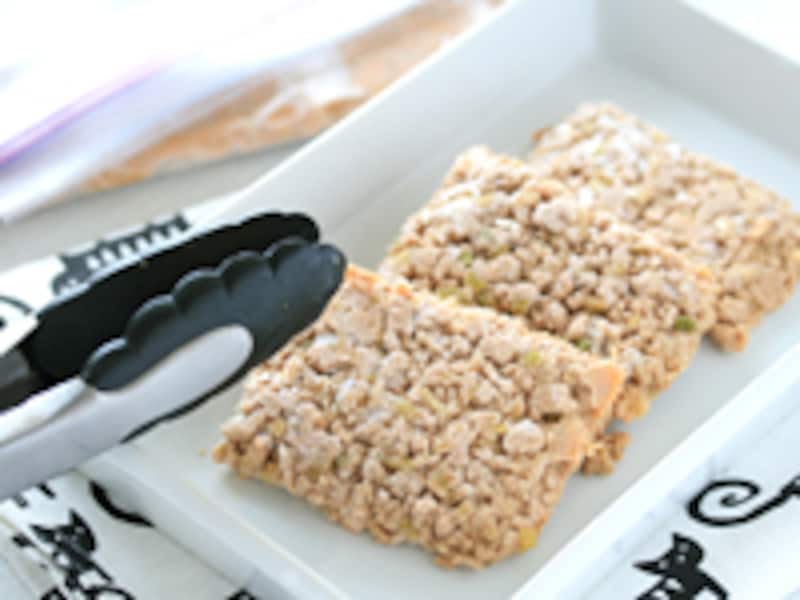 冷凍した万能肉みそ、1かけ50g