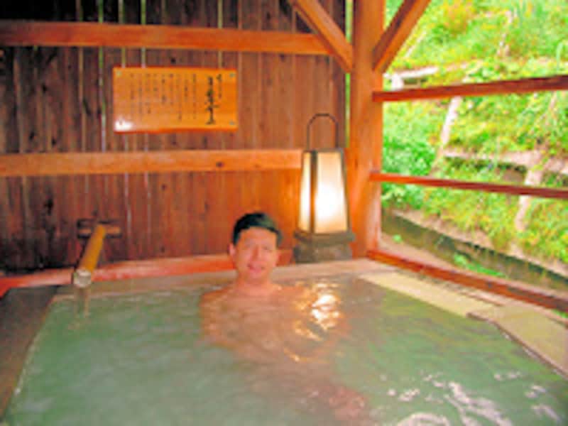 深山荘高見屋せせらぎの湯