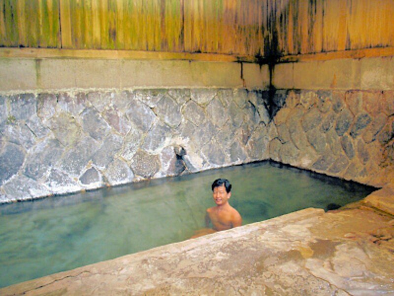 二岐温泉大丸あすなろ荘自噴岩風呂