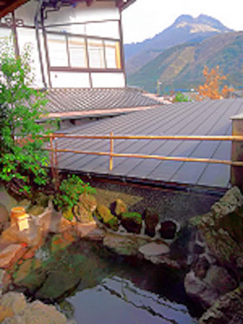 やわらぎの郷やどや 貸切露天風呂