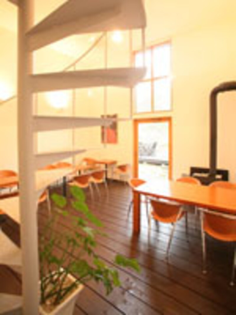 ミュージアム・カフェ バナナムーン 成瀬政博 カフェ