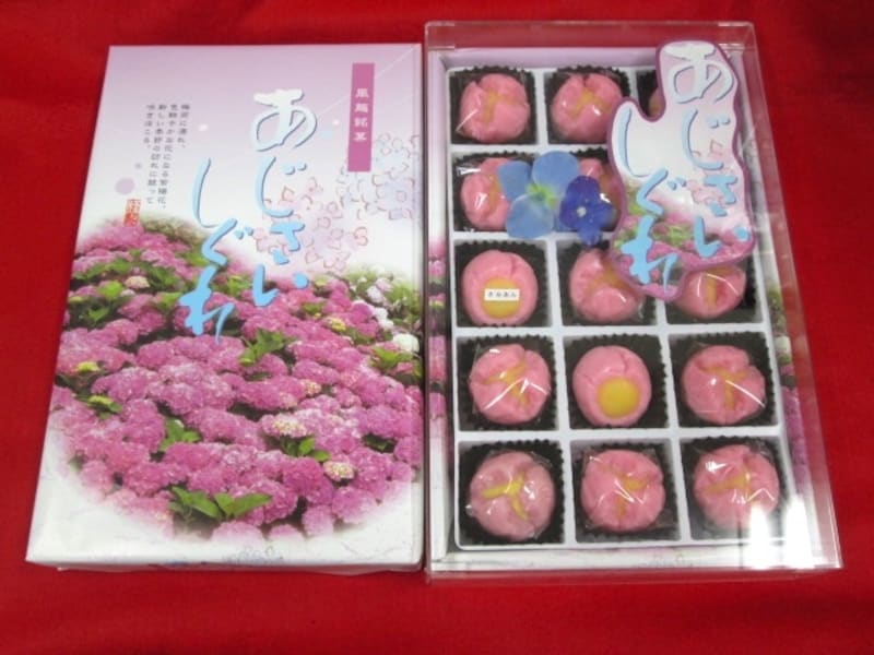 あじさいしぐれ