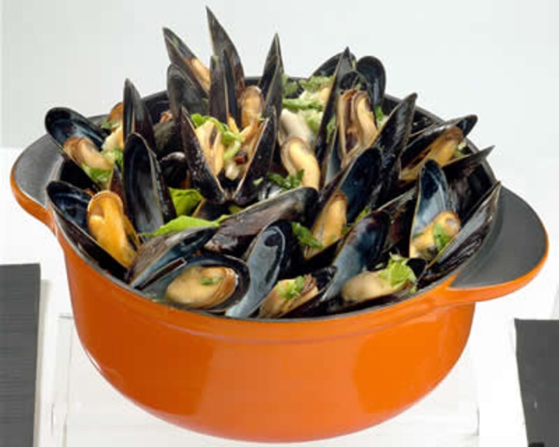 ムール貝の白ワイン蒸し