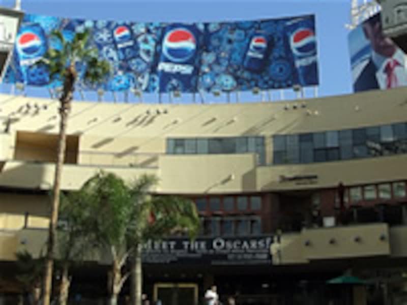 ハリウッド＆ハイランド