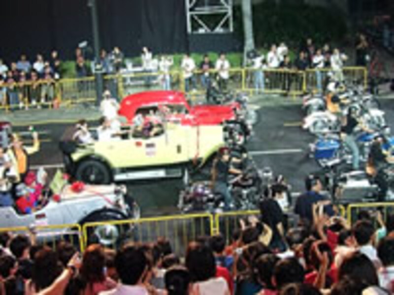 チンゲイパレード