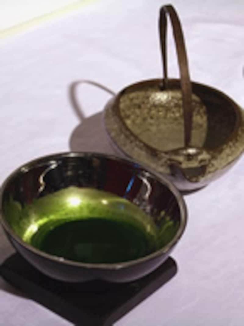 チャービル・ティー