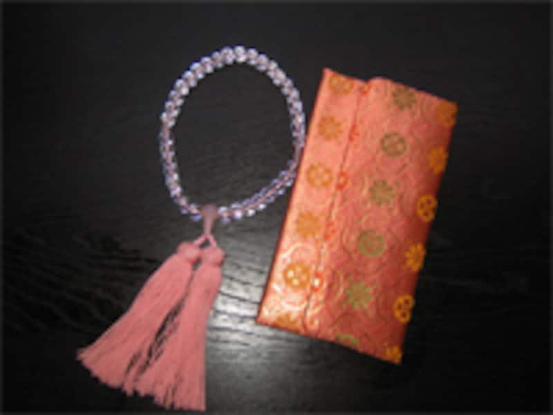 数珠はバッグやポケットに無造作に入れないこと