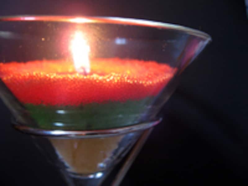 キャンドルを用いて「献灯」の儀式も無宗教葬ではしばしば行われています。