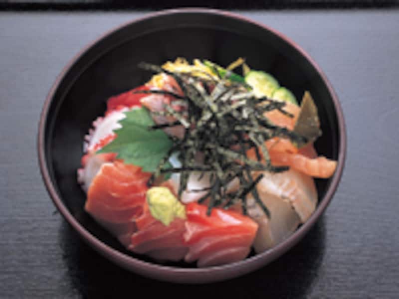 海鮮丼