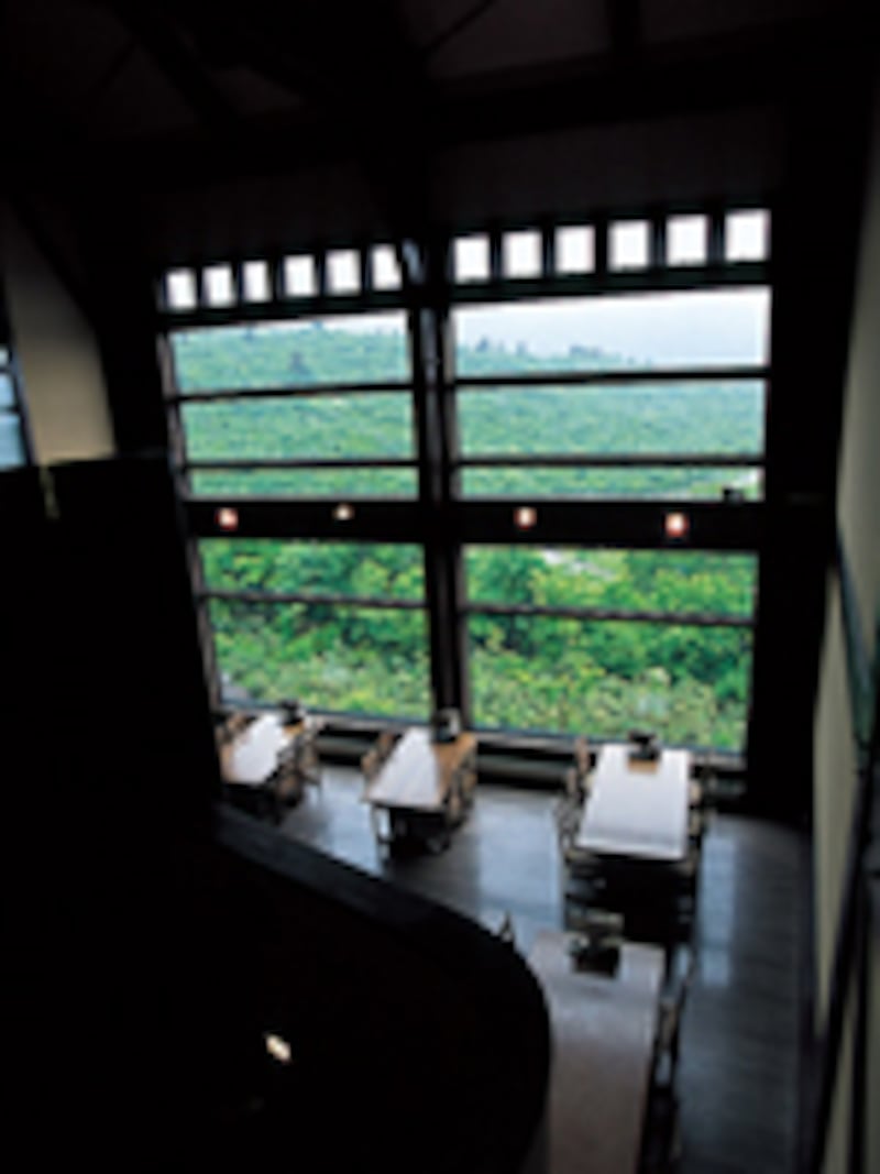 栗駒山荘食事処