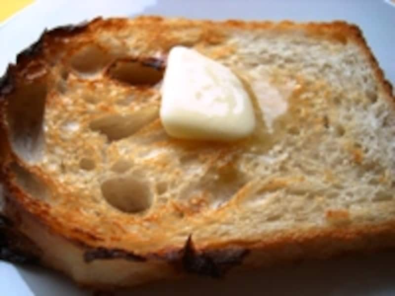 カロリーが気になる！ごはんorパン、太るのはどっち？ [食事ダイエット] All About