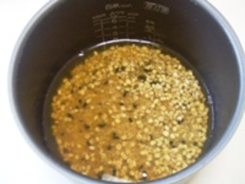 炊飯器にセット