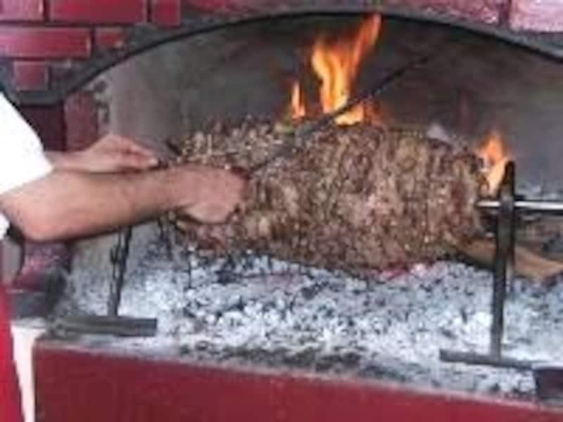 新鮮な肉が決め手のジャーケバブ