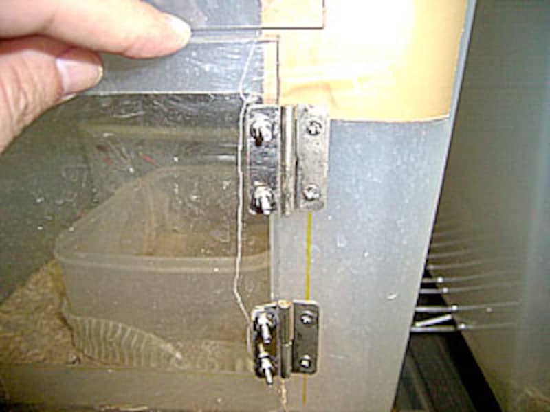 横の黄色いラインは、位置を決めたときに引いたモノです