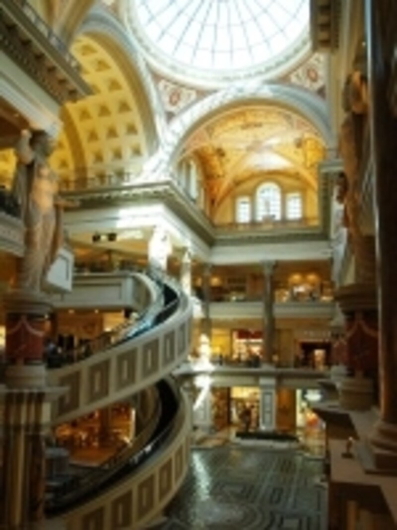 フォーラムショップスはまるでお城のよう