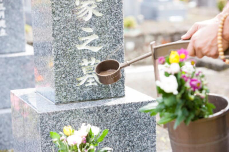 キリスト教、神道のお墓参りのマナー