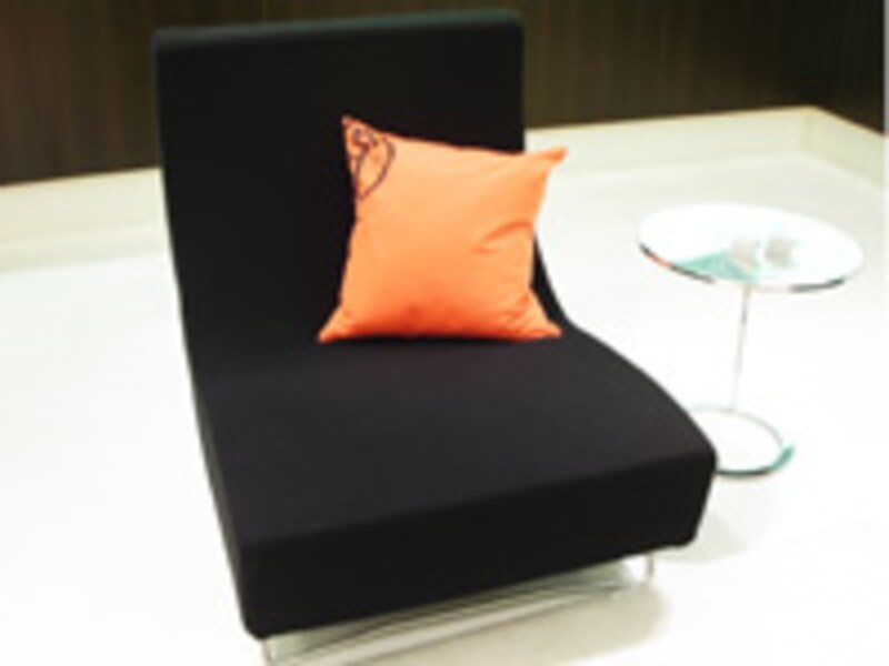 LOVER（ラバー）