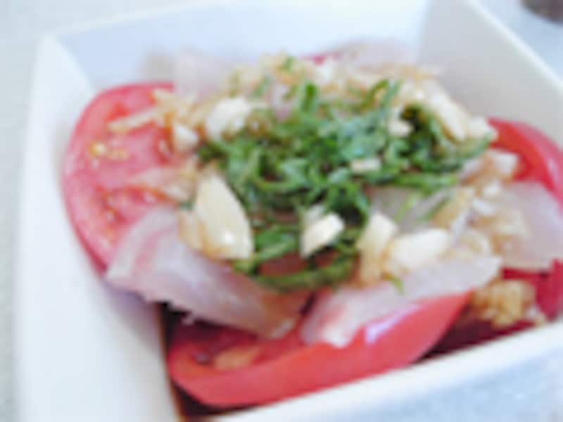 白身魚とトマトの和風サラダ