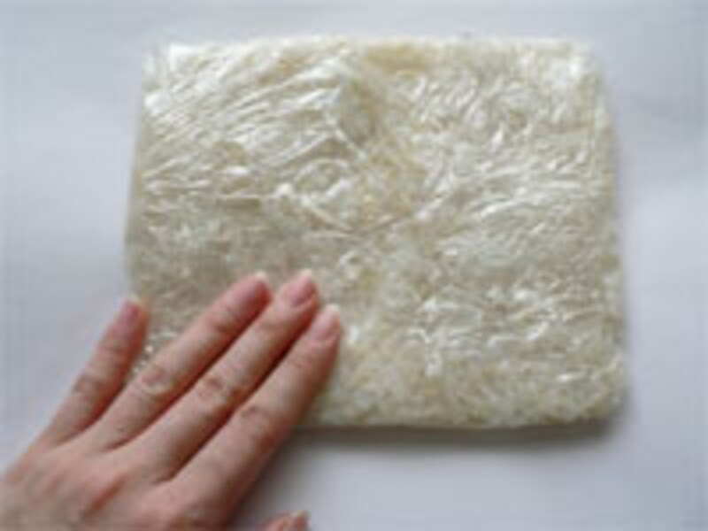 ご飯を冷凍する