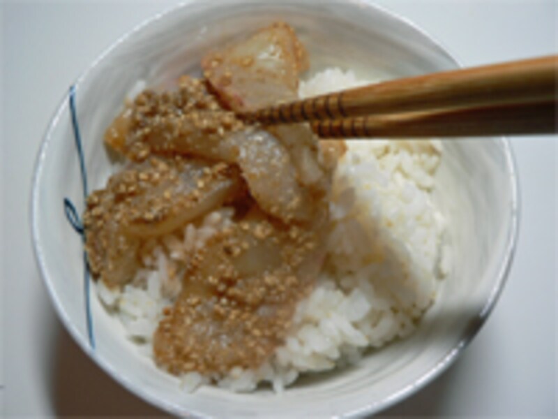 ご飯に乗せる