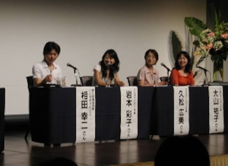 ずらりと土鍋が並ぶ