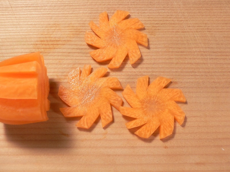 矢車切りの切り方・画像・方法・飾り切り