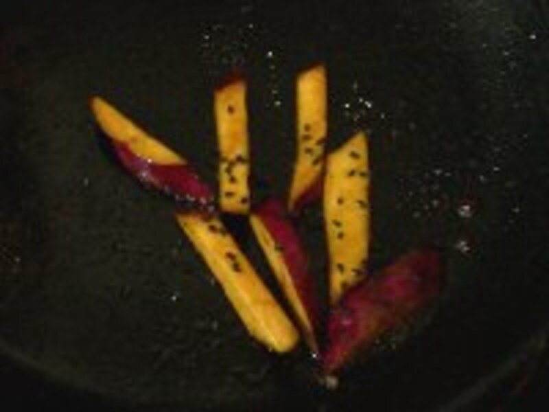 薩摩芋のバターキンピラ