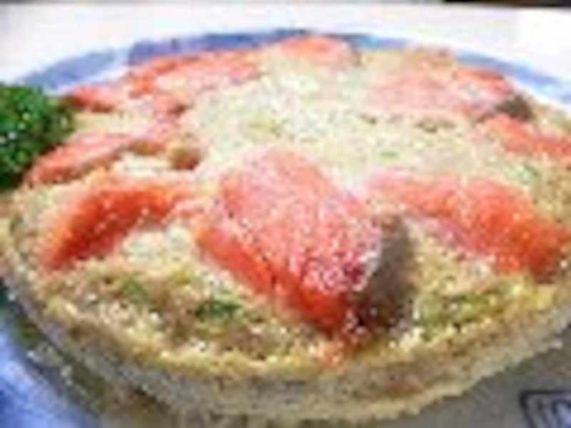 豚ひきと塩ジャケのレンジ蒸し