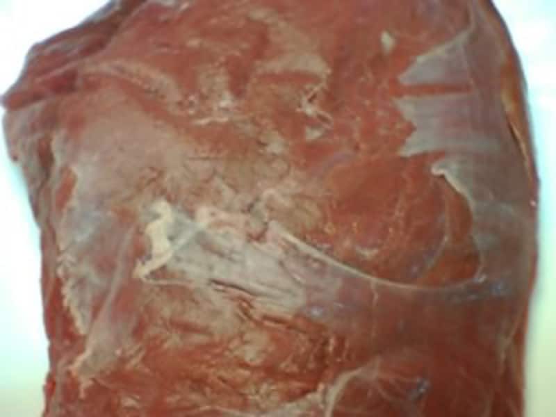 産直のエミュの肉