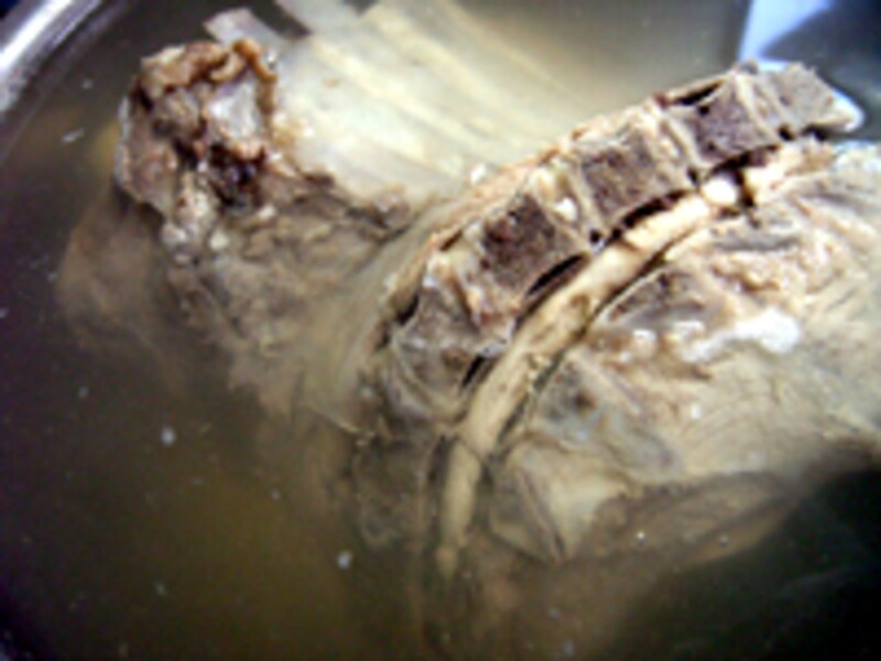 モンゴルの伝統料理チャンサンマハ