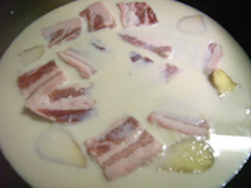 りんご豚の豆乳煮