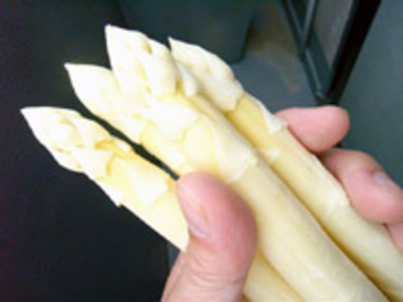 ホワイトアスパラ