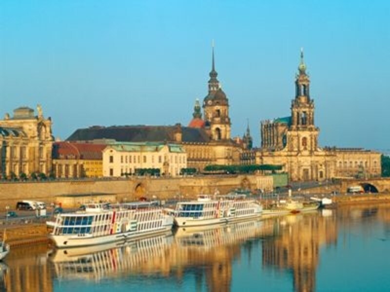 エルベ河畔の古都ドレスデン ©Deutsche Zentrale fuer Tourismus e.V./ Krueger, Norbert