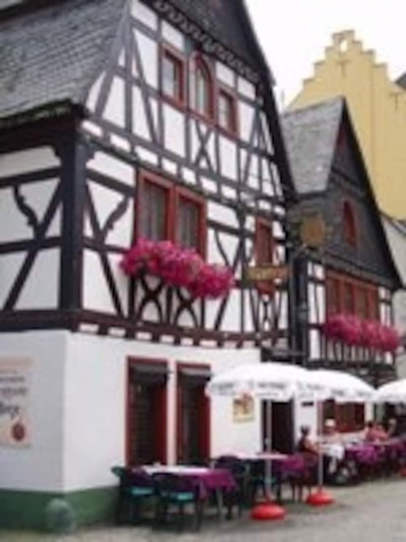 ライン河畔の町の木組みの家