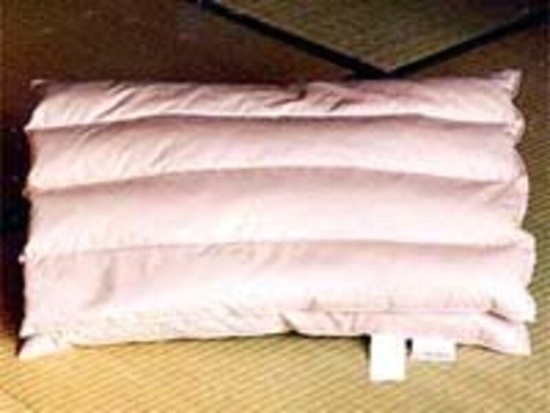 熱海荘の二つ折り枕