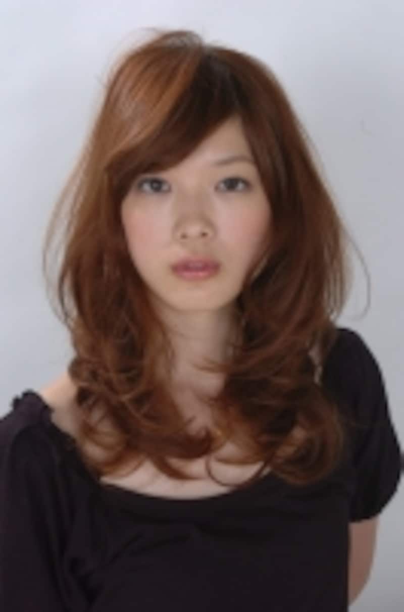 鎖骨下レイヤーセミロング