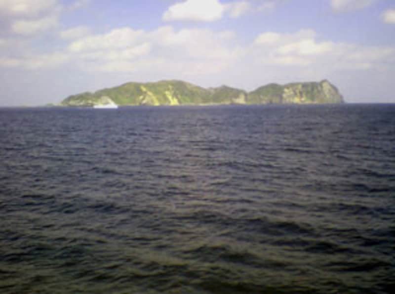 船から見る渡名喜島