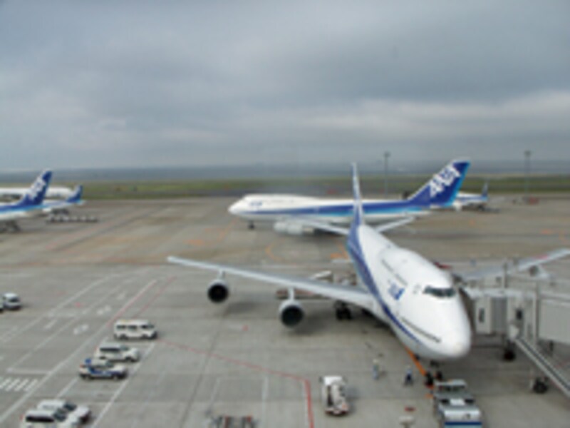 飛行機が見える部屋