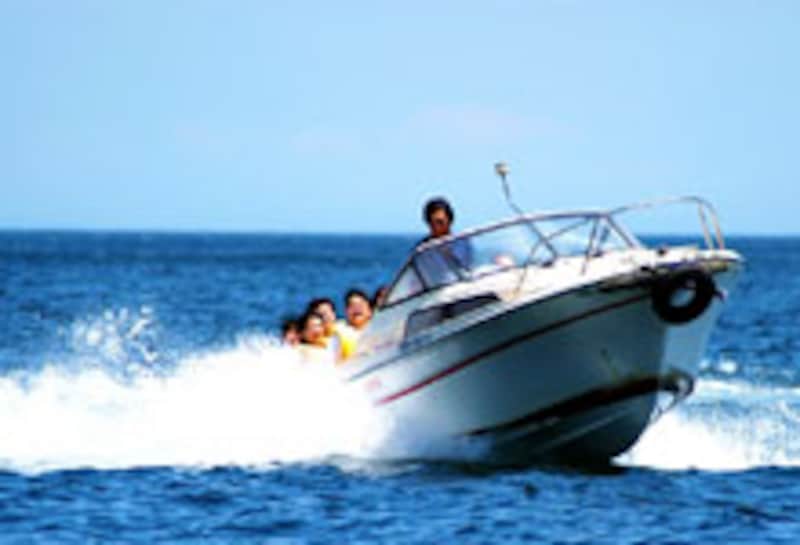 モーターボートクルージング