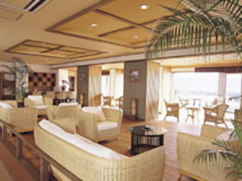 ロビーラウンジ