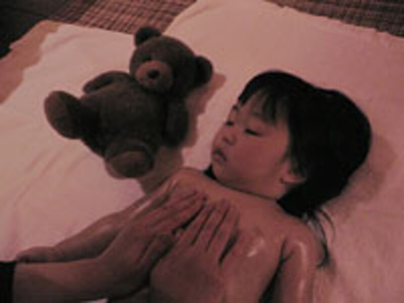 アロマテラピーサロン「ベビーマッサージ」