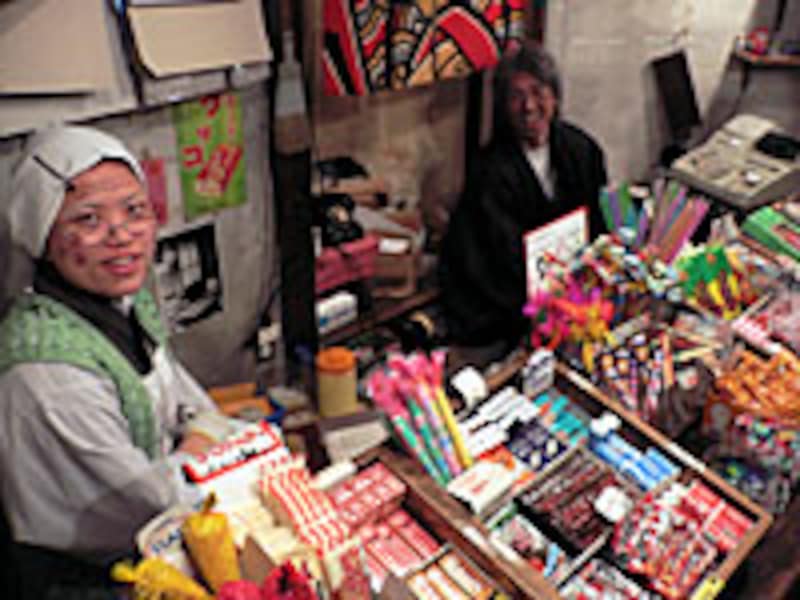 ラーメン博物館（駄菓子屋）