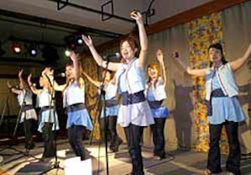 歌楽座の島唄ライブ