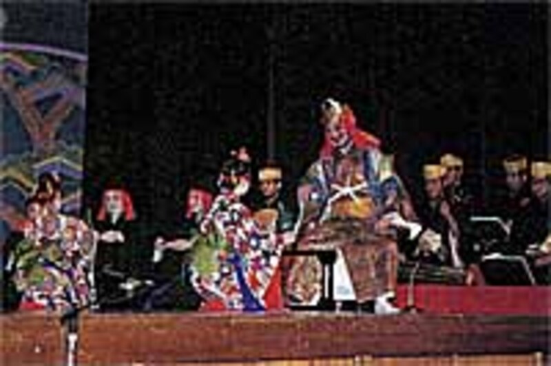 沖縄独特の戯曲・組踊