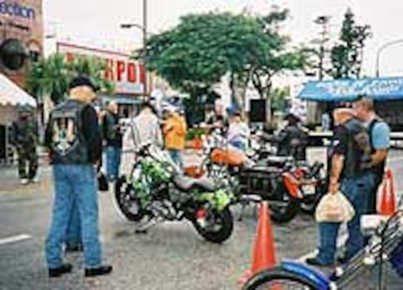 国際色豊かなコザ