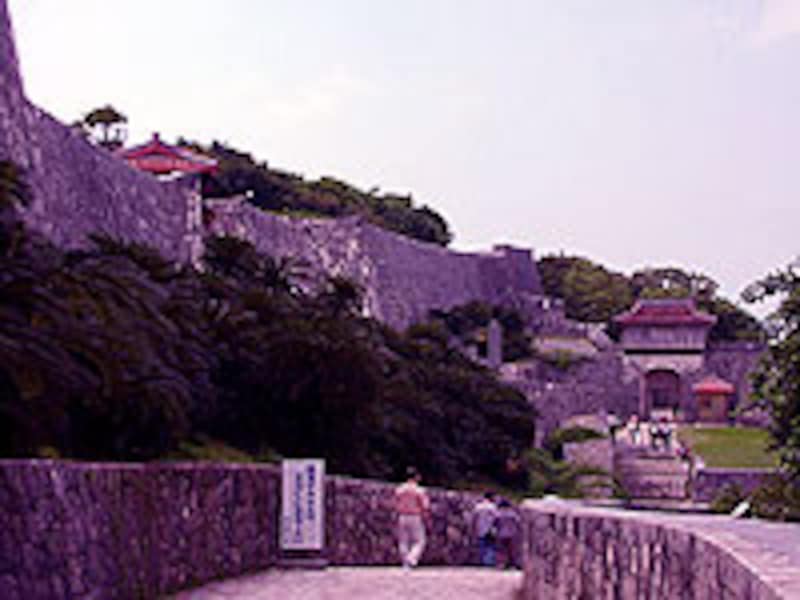 世界遺産の首里城