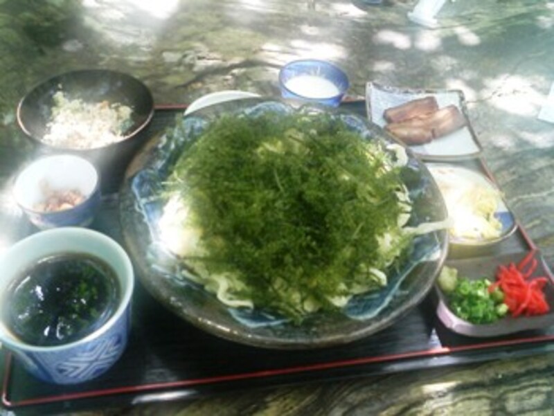 沖縄そばの夢の舎