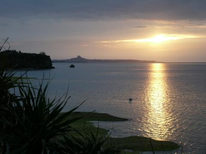 沖縄の夕暮れ
