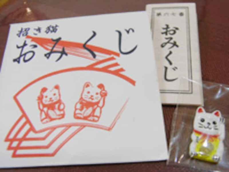 2 2 良縁を呼ぶ招き猫 浅草 今戸神社 浅草の観光 旅行 All About 2 2 良縁を呼ぶ招き猫 浅草 今戸神社 浅草の観光 旅行 All About