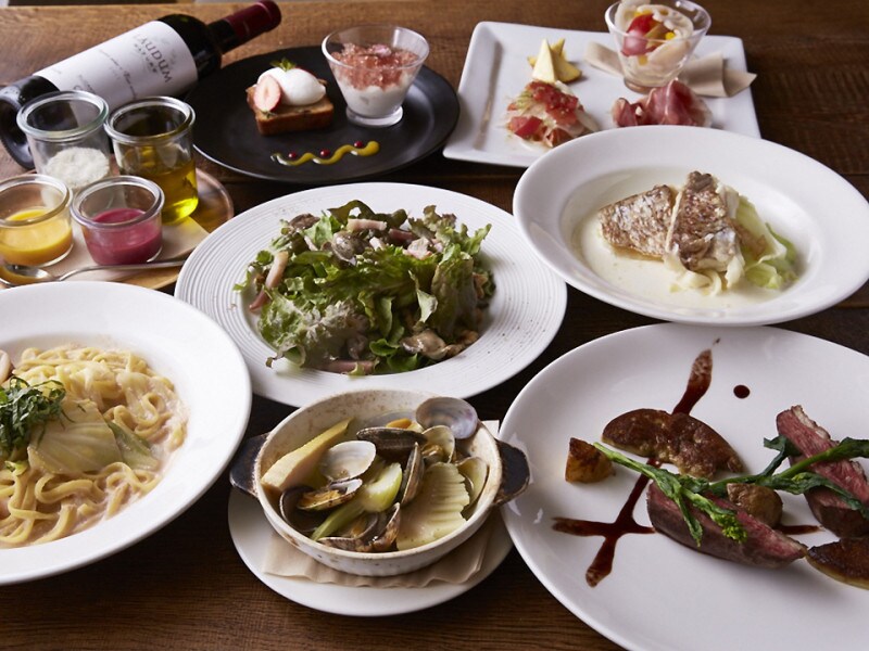 グルマンドコース（1名3800円税別、2名からオーダー可）（画像提供：24/7restaurant）